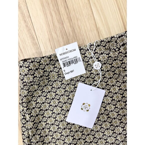 WAYF Daisy Foulard Print Lined Mini Skirt NWT Button Detail Size S - Picture 3 of 5